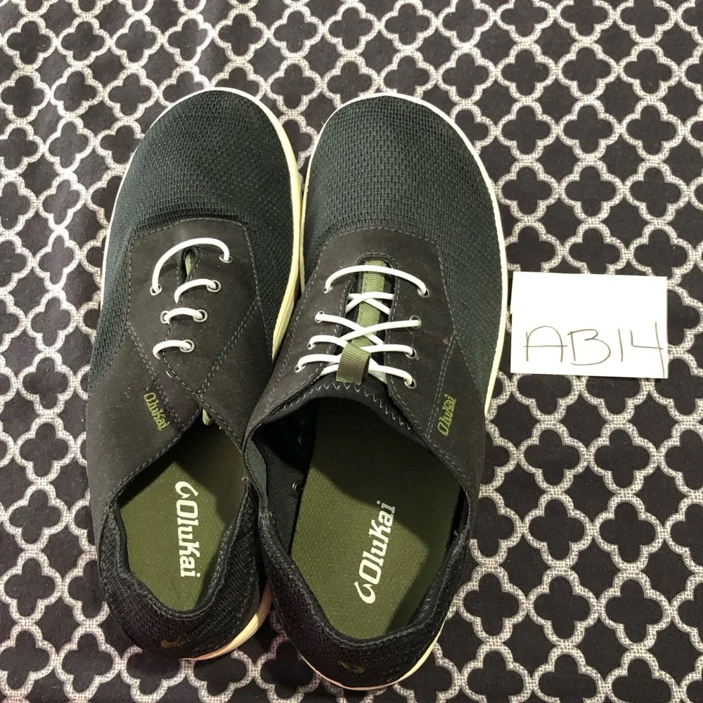 OluKai NOHEA MOKU Mesh Comfort Sneakers Shoes Black Green Sneakers Mens Sz 10